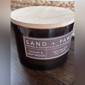 Sand + Paws Ocean & Driftwood Candle - Brown